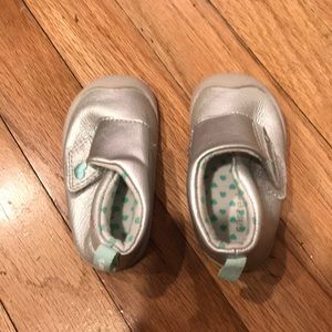 Girls infant shoes